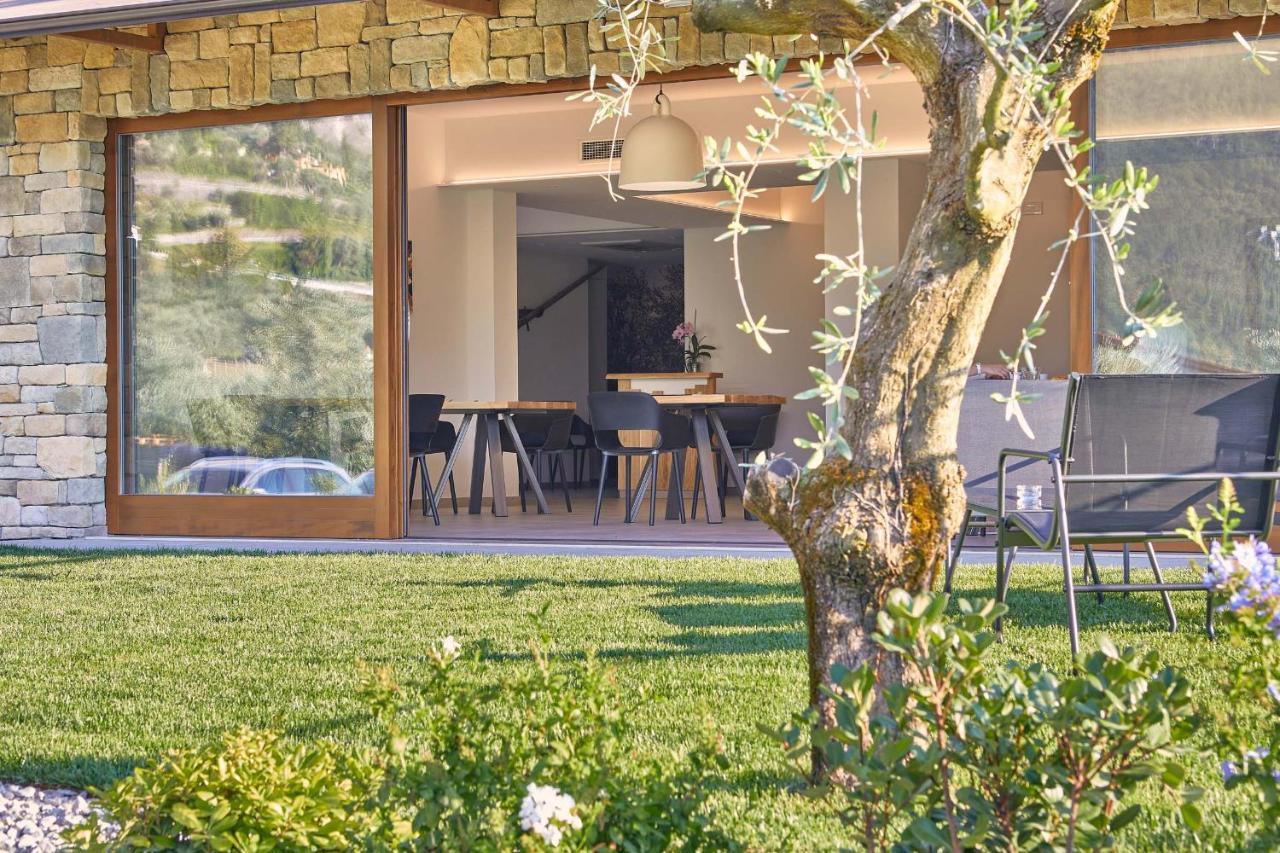 Agriturismo De Bas 加尔达湖滨 外观 照片